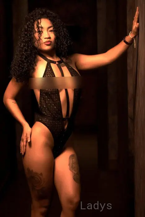 Camila, 22 years beautiful nude Las Palmas de Gran Canaria escorts girl, height 151 sm, Weight 50 kg