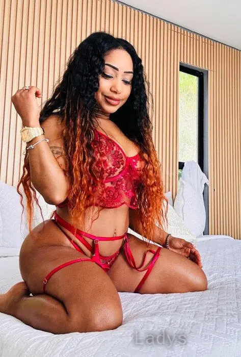 Medusa, 25 years beautiful nude Las Palmas de Gran Canaria escorts girl, height 150 sm, Weight 51 kg