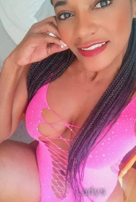 Natalia, 28 years beautiful nude Las Palmas de Gran Canaria escorts girl, height 158 sm, Weight 57 kg
