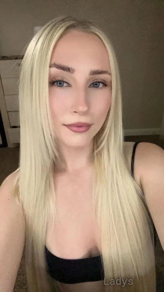 Anna, 21 years beautiful nude Las Vegas escorts girl, height 158 sm, Weight 50 kg