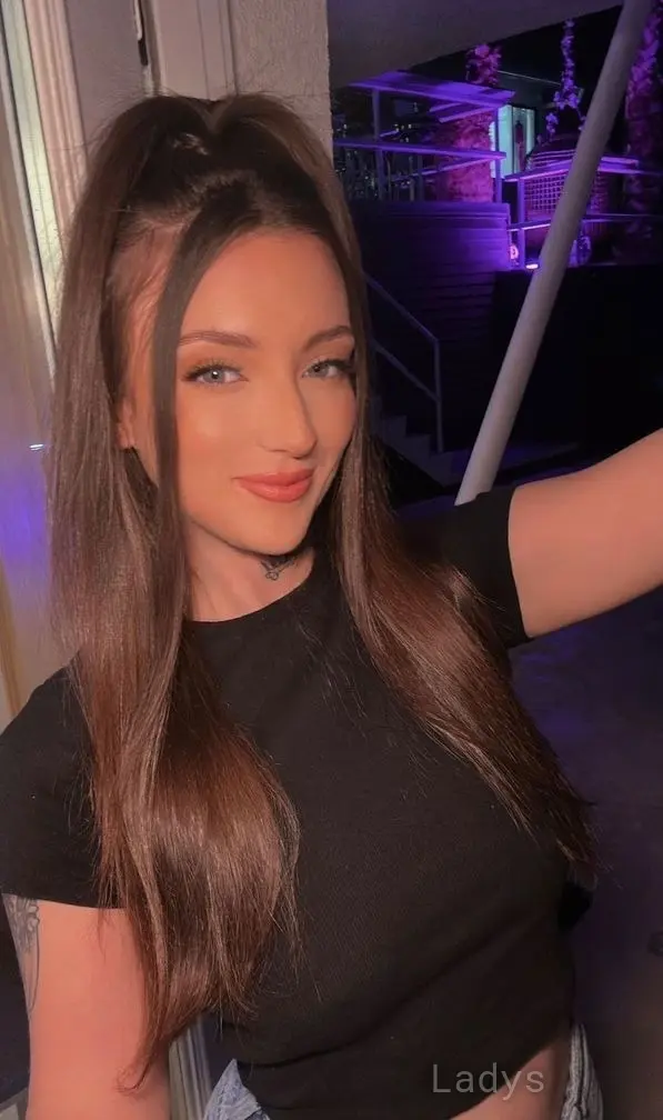 August, 21 years beautiful nude Las Vegas escorts girl, height 157 sm, Weight 50 kg
