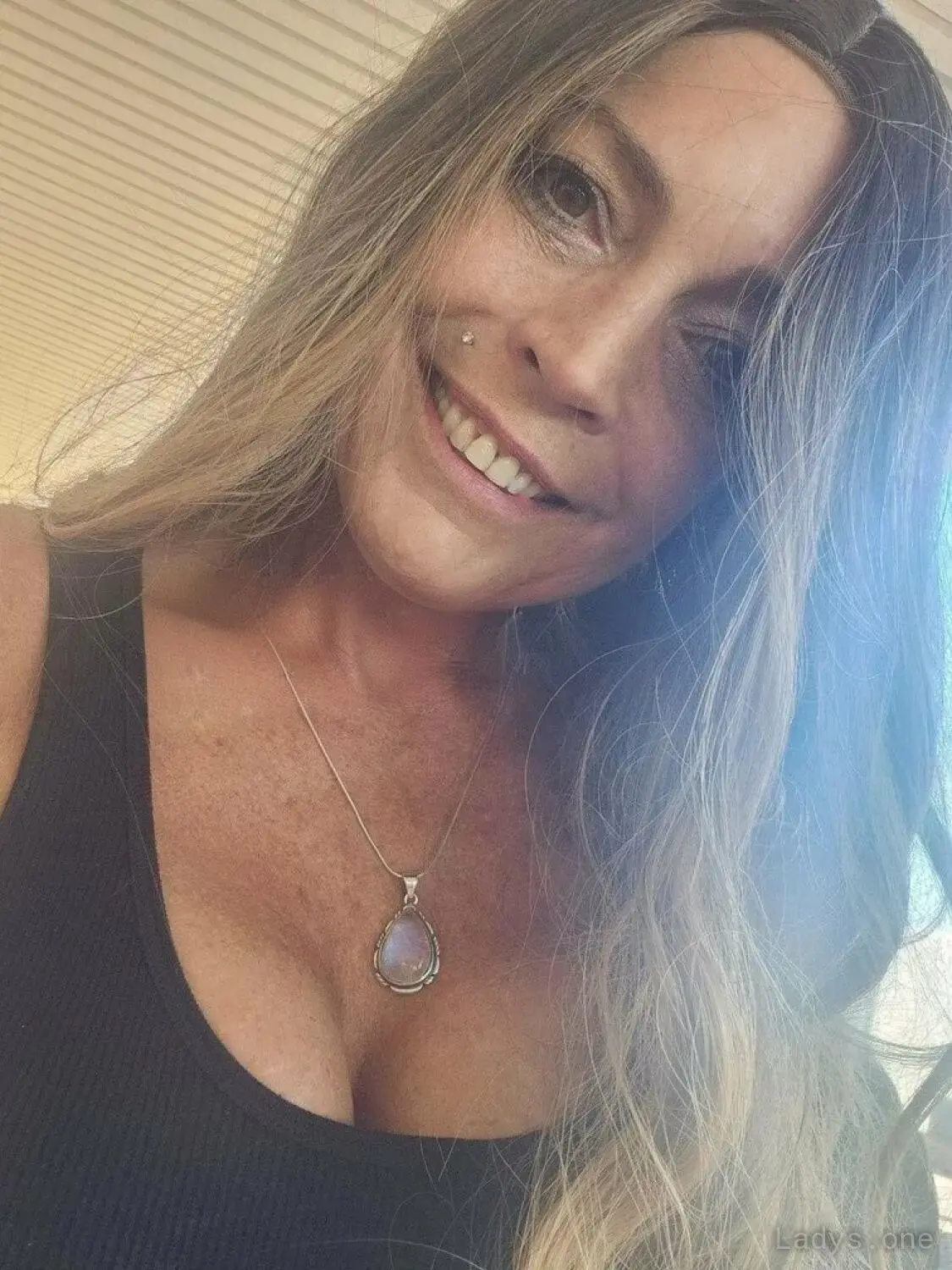 BOBBI BROOKS, 44 years beautiful nude Las Vegas escorts girl, height 131 sm, Weight 57 kg