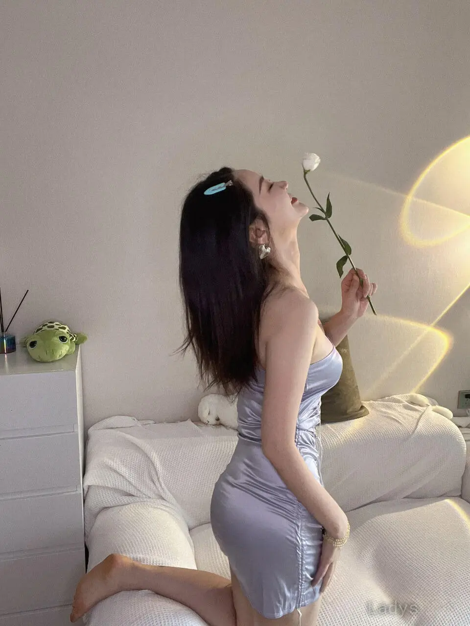 gina song, 25 years beautiful nude Las Vegas escorts girl, height 165 sm, Weight 56 kg