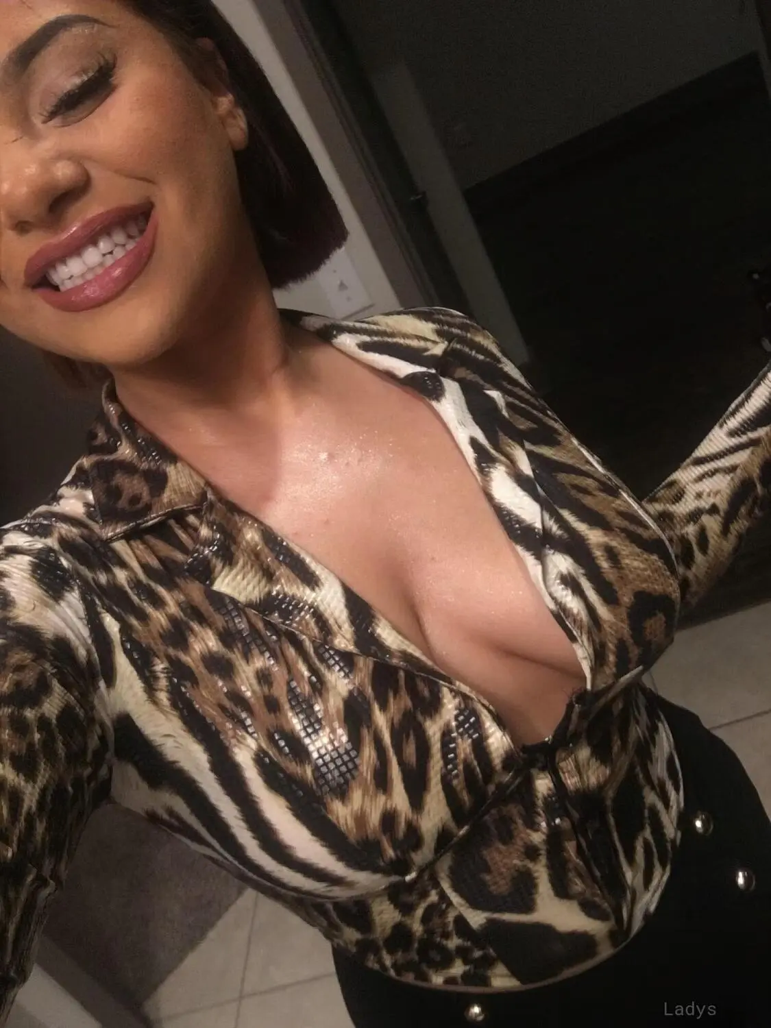 Hazel Kross, 20 years beautiful nude Las Vegas escorts girl, height 172 sm, Weight 55 kg