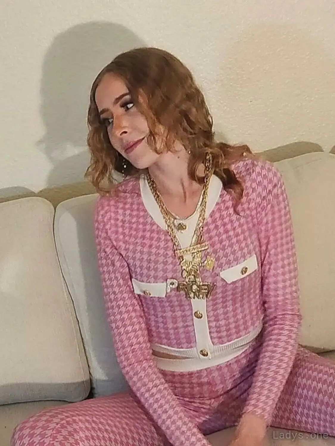 MARIE, 21 years beautiful nude Las Vegas escorts girl, height 150 sm, Weight 52 kg