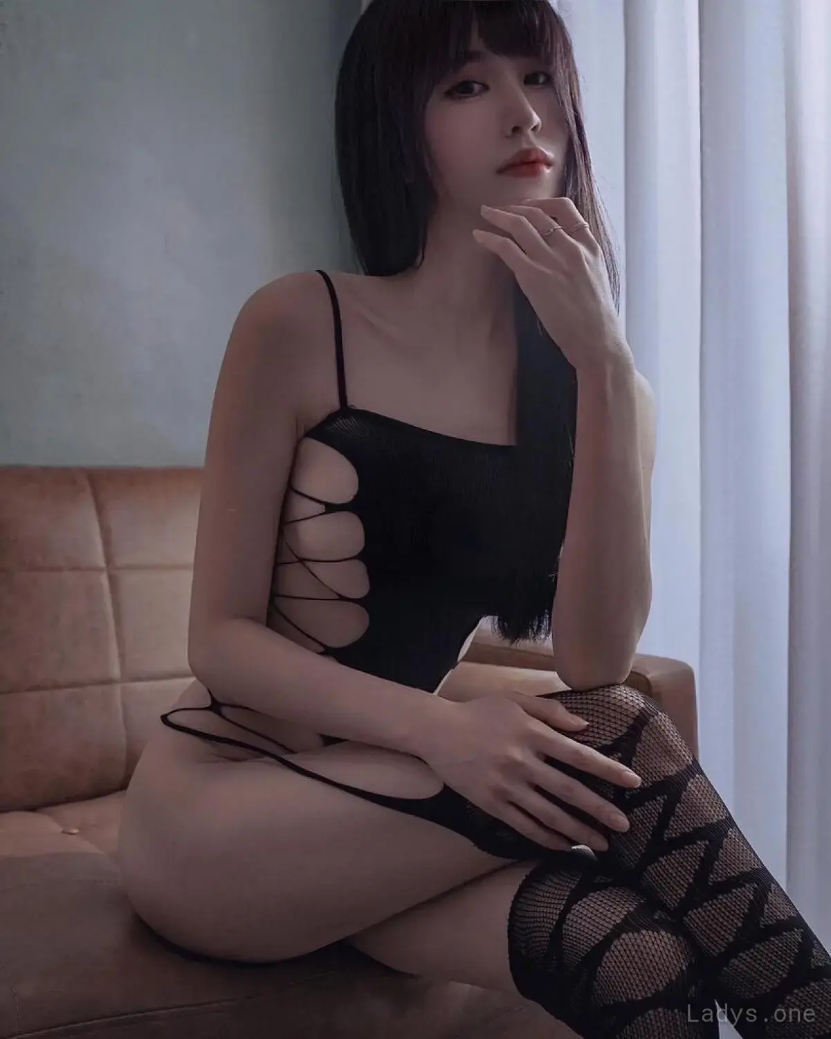 MIKO SAKURA, 23 years beautiful nude Las Vegas escorts girl, height 165 sm, Weight 46 kg