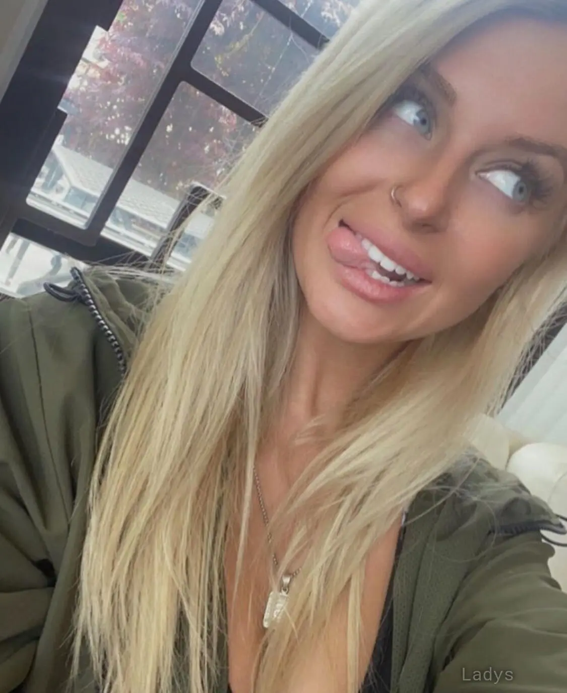 SweetestQueen, 28 years beautiful nude Las Vegas escorts girl, height 168 sm, Weight 51 kg