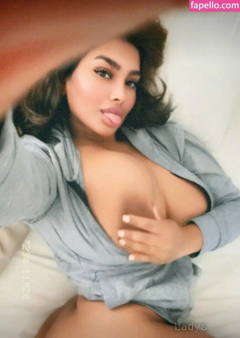Unicornwif3Y, 30 years beautiful nude Las Vegas escorts girl, height 166 sm, Weight 70 kg