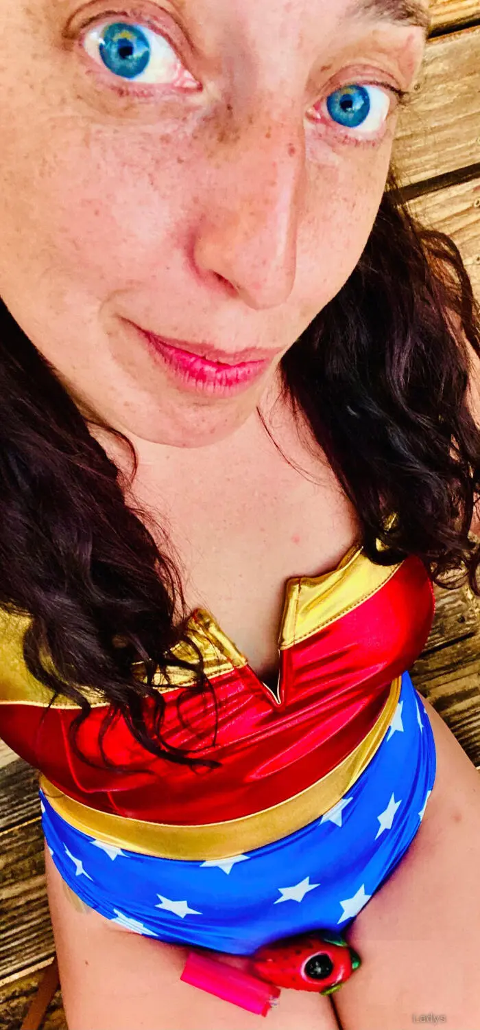 Wholesome Domme, 46 years beautiful nude Las Vegas escorts girl, height 164 sm, Weight 60 kg
