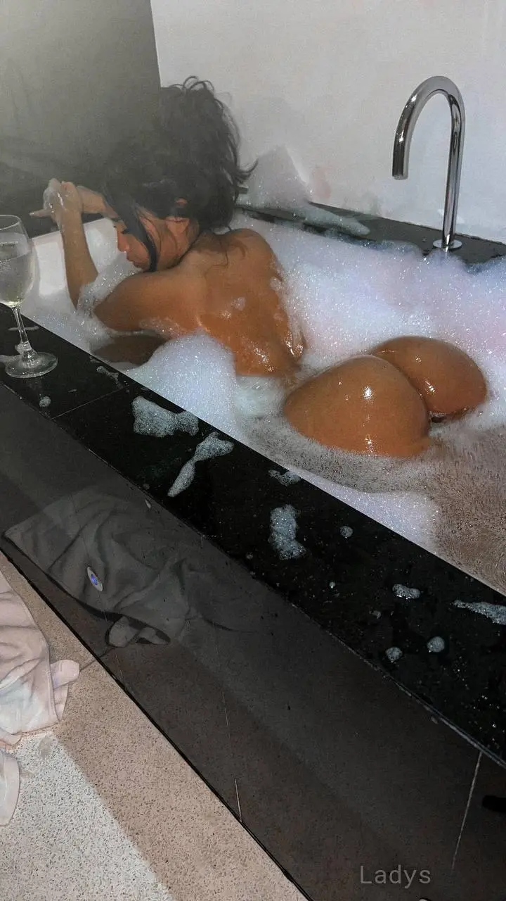 May, 23 years sexy hot local Las Vegas excorts girl, height 160 sm, Weight 57 kg