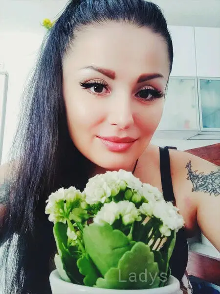 Rita, 35 years beautiful nude Leipzig escorts girl, height 165 sm, Weight 65 kg