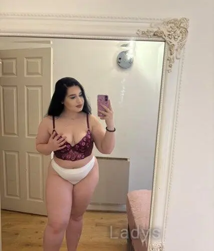 Loana, 20 years beautiful nude Limerick escorts girl, height 186 sm, Weight 79 kg