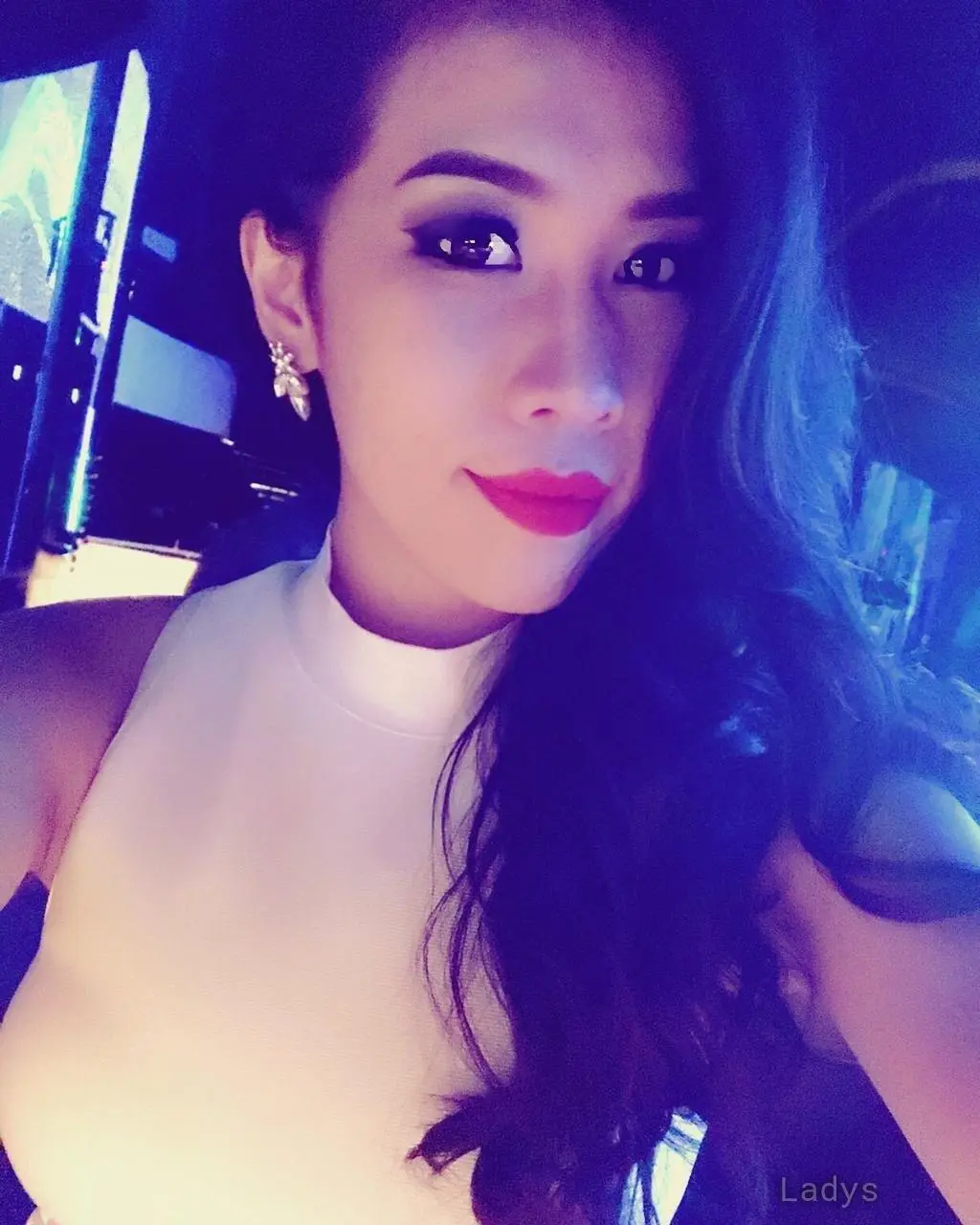 Amee, 20 years latina escorts girl, height 165 sm, Weight  kg, listcrawler Abu Dhabi