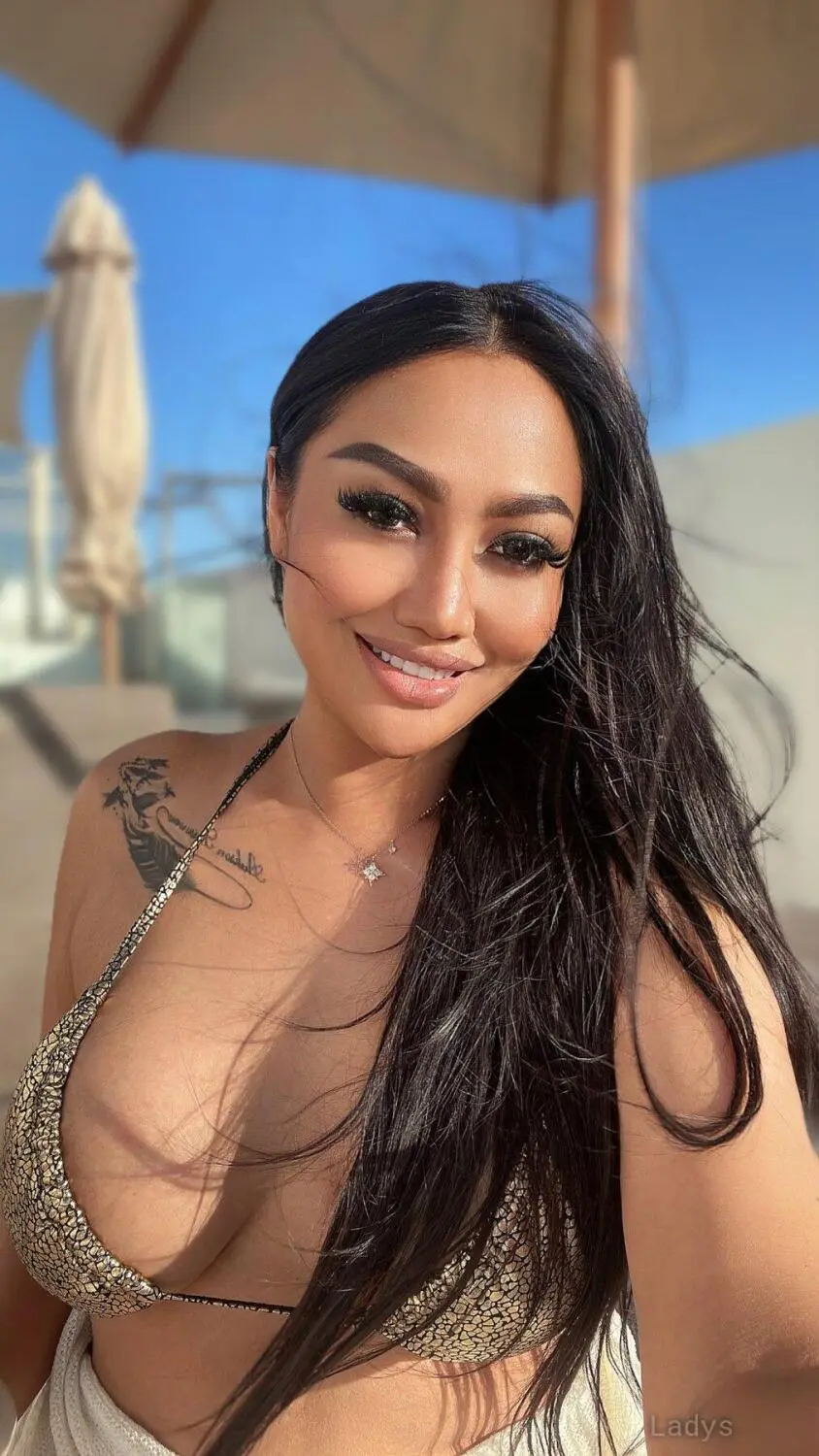 Linda, 30 years latina escorts girl, height 170 sm, Weight  kg, listcrawler Abu Dhabi