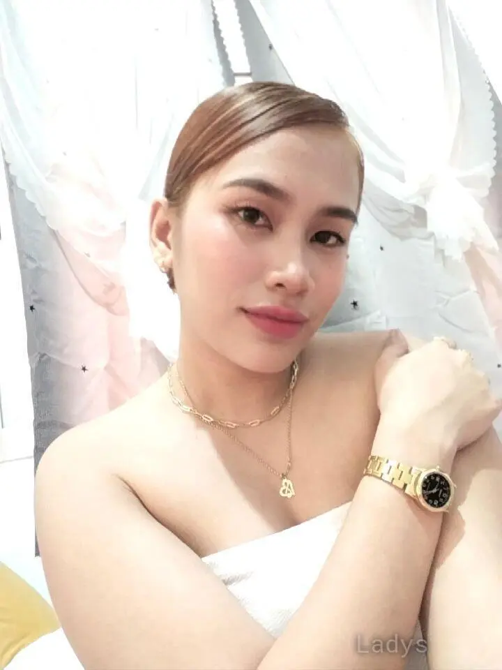 Monic, 25 years latina escorts girl, height 158 sm, Weight kg, listcrawler Abu Dhabi