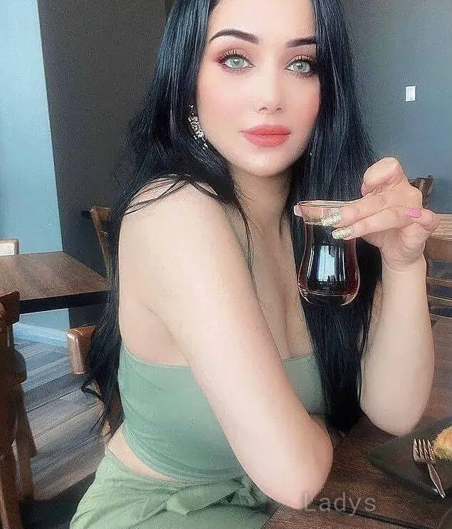 Nancy, 25 years latina escorts girl, height 170 sm, Weight kg, listcrawler Abu Dhabi