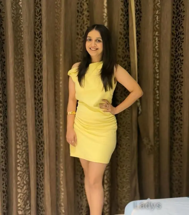 Agra, 22 years latina escorts girl, height 169 sm, Weight  kg, listcrawler Agra