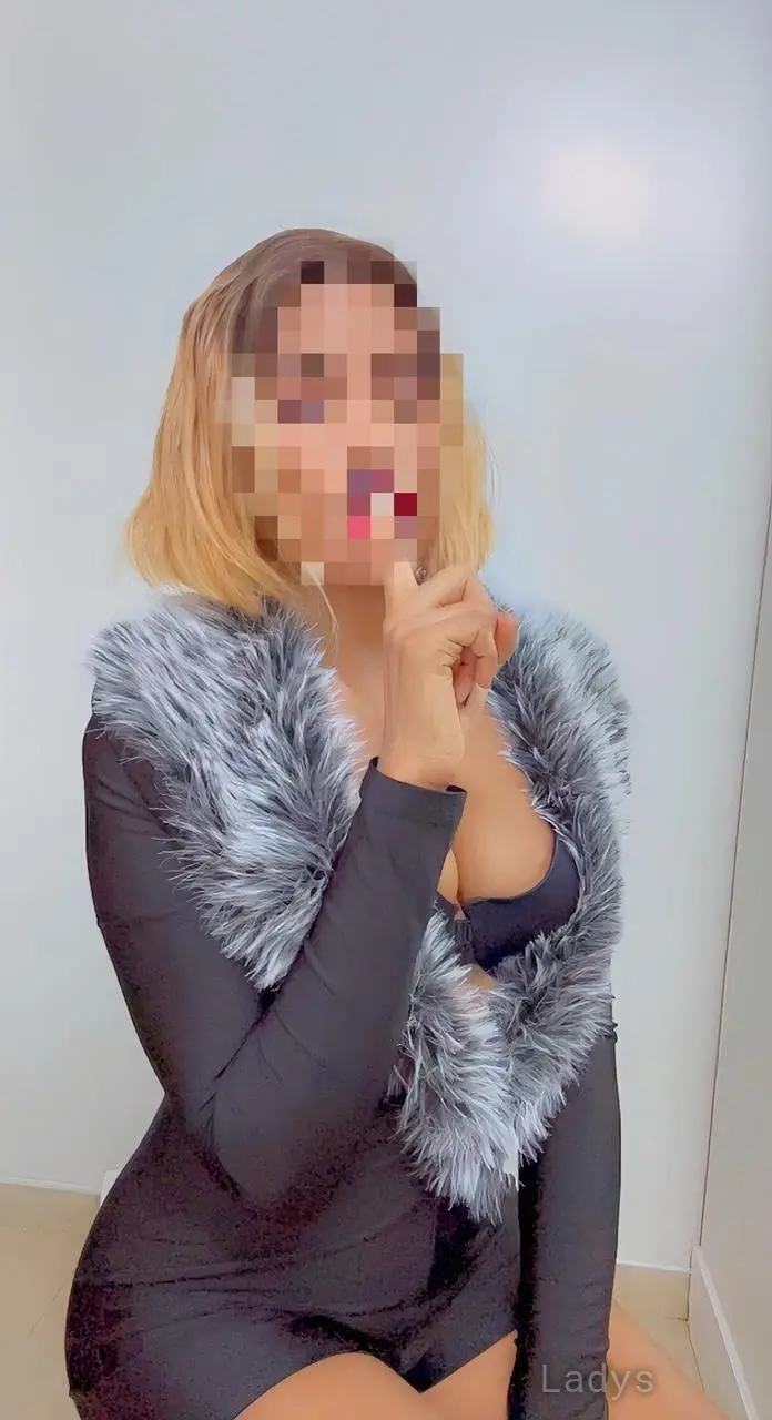 Mitchbea, 20 years latina escorts girl, height 170 sm, Weight  kg, listcrawler Al Hofuf