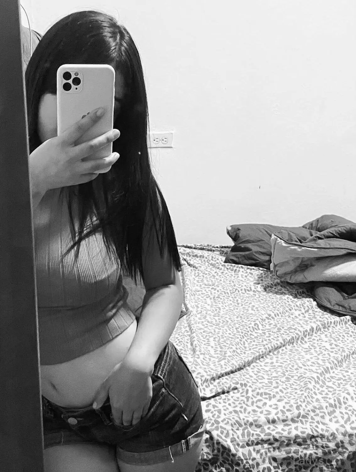 Caro, 23 years latina escorts girl, height 172 sm, Weight  kg, listcrawler Al Khobar
