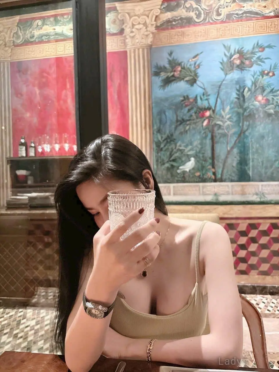 Lucy, 24 years latina escorts girl, height 164 sm, Weight  kg, listcrawler Al Kuwait