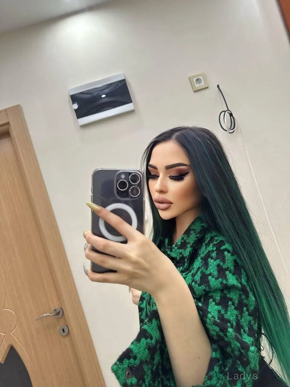 İrina, 21 years latina escorts girl, height 167 sm, Weight  kg, listcrawler Ankara