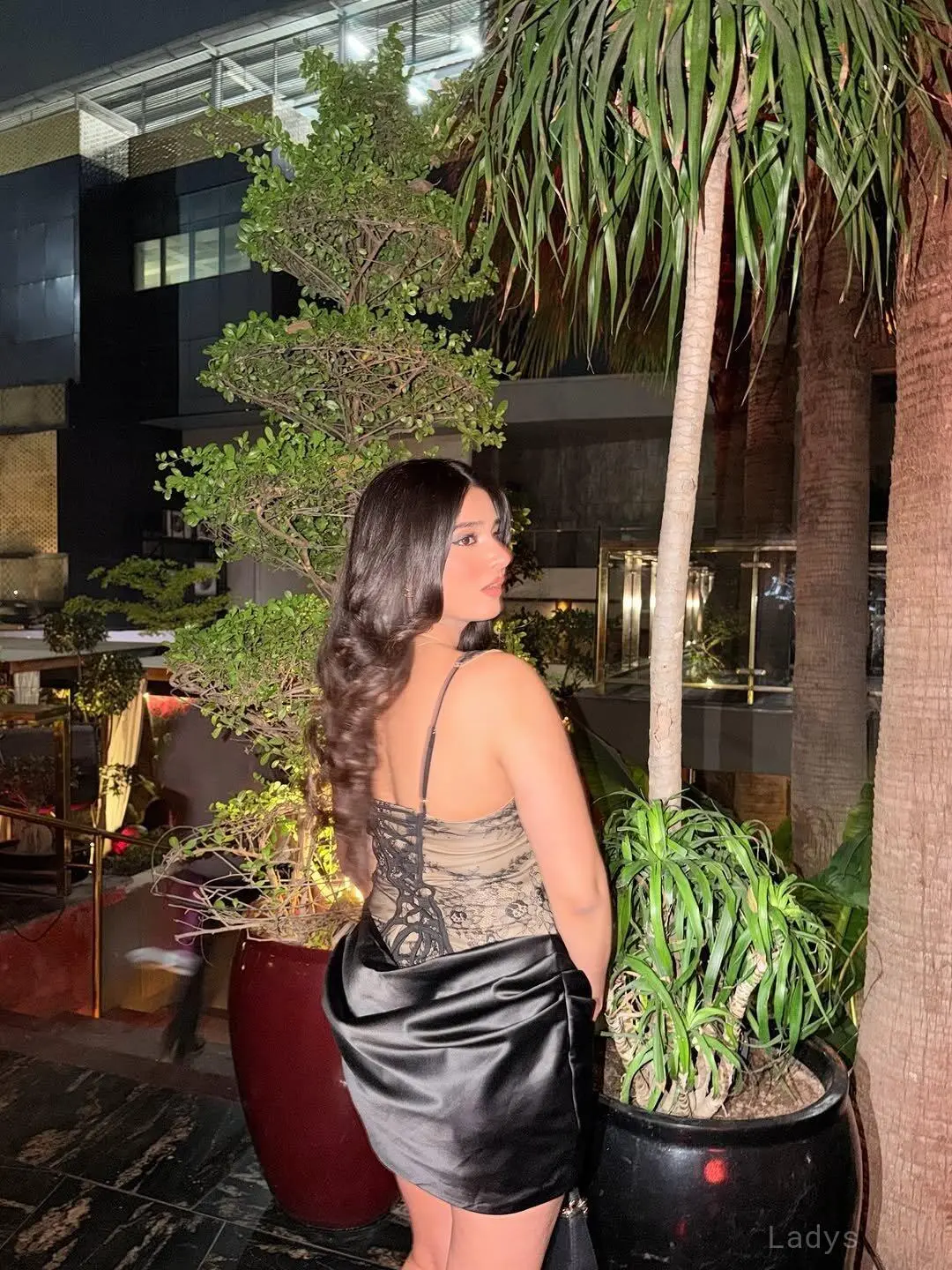 Kanishka, 23 years latina escorts girl, height 153 sm, Weight kg, listcrawler Bangalore