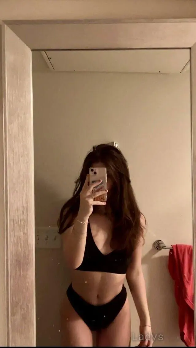 Camila, 26 years latina escorts girl, height 167 sm, Weight  kg, listcrawler Bangkok