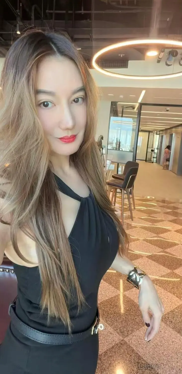 Hommy, 54 years latina escorts girl, height 170 sm, Weight kg, listcrawler Bangkok