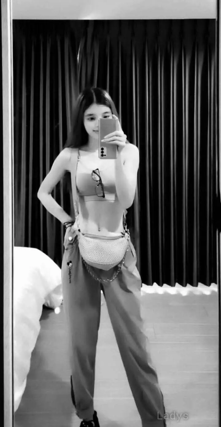Mii, 30 years latina escorts girl, height 162 sm, Weight  kg, listcrawler Bangkok