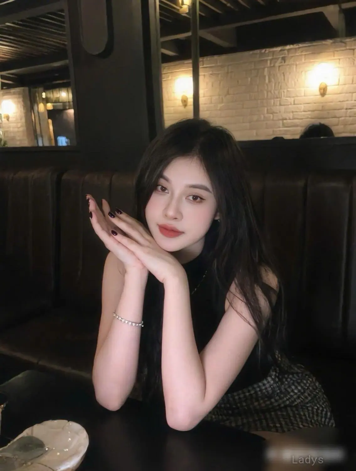Misa, 23 years latina escorts girl, height 165 sm, Weight  kg, listcrawler Bangkok