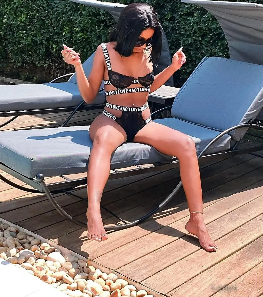 Ashira, 27 years latina escorts girl, height 175 sm, Weight  kg, listcrawler Beijing