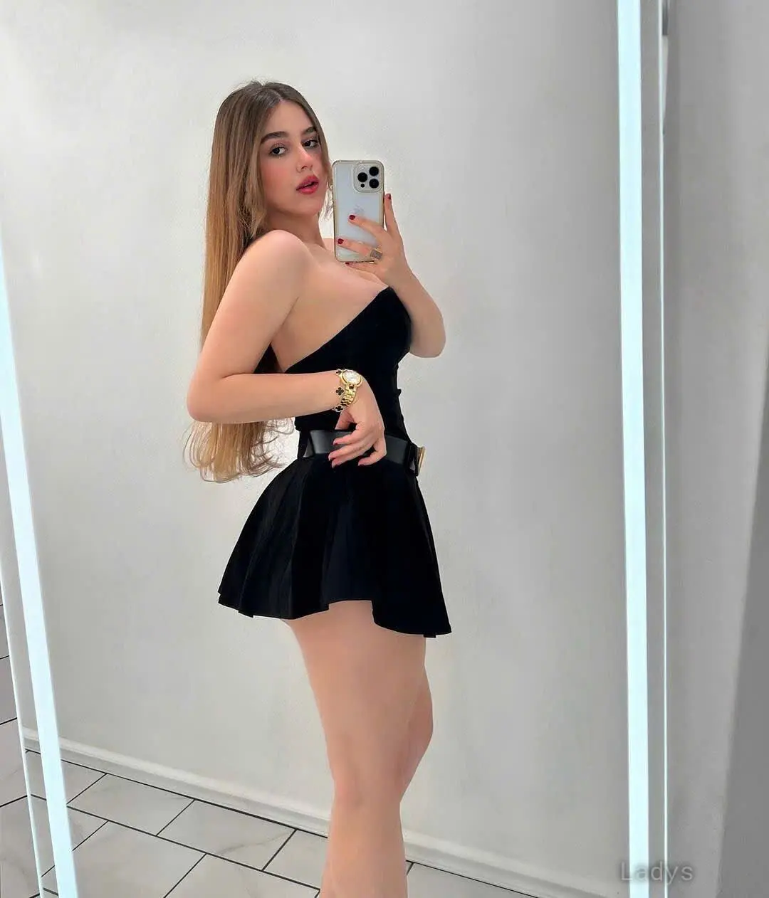 Sonya, 24 years latina escorts girl, height 172 sm, Weight kg, listcrawler Berlin