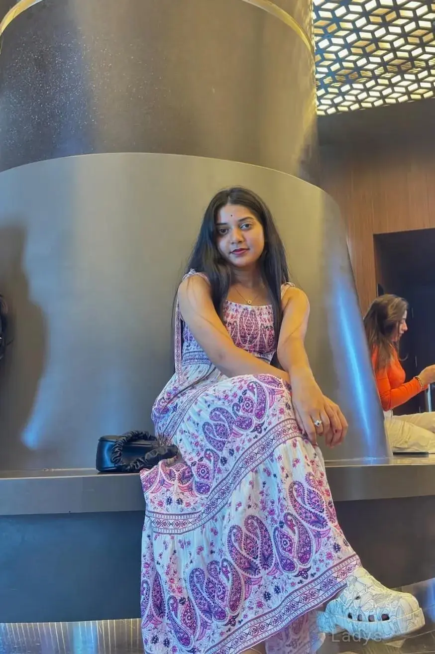 Alina,  years latina escorts girl, height  sm, Weight  kg, listcrawler Bhubaneshwar