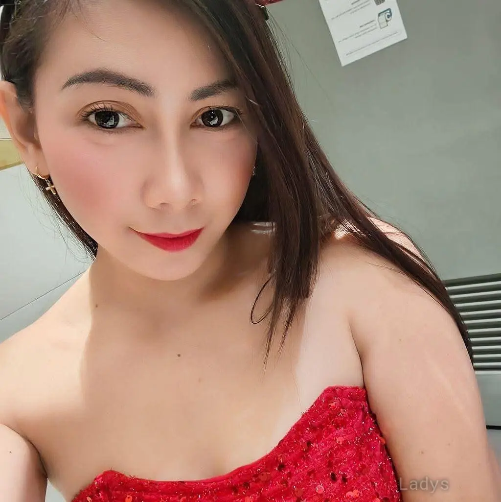 Elara, years latina escorts girl, height sm, Weight kg, listcrawler Boracay