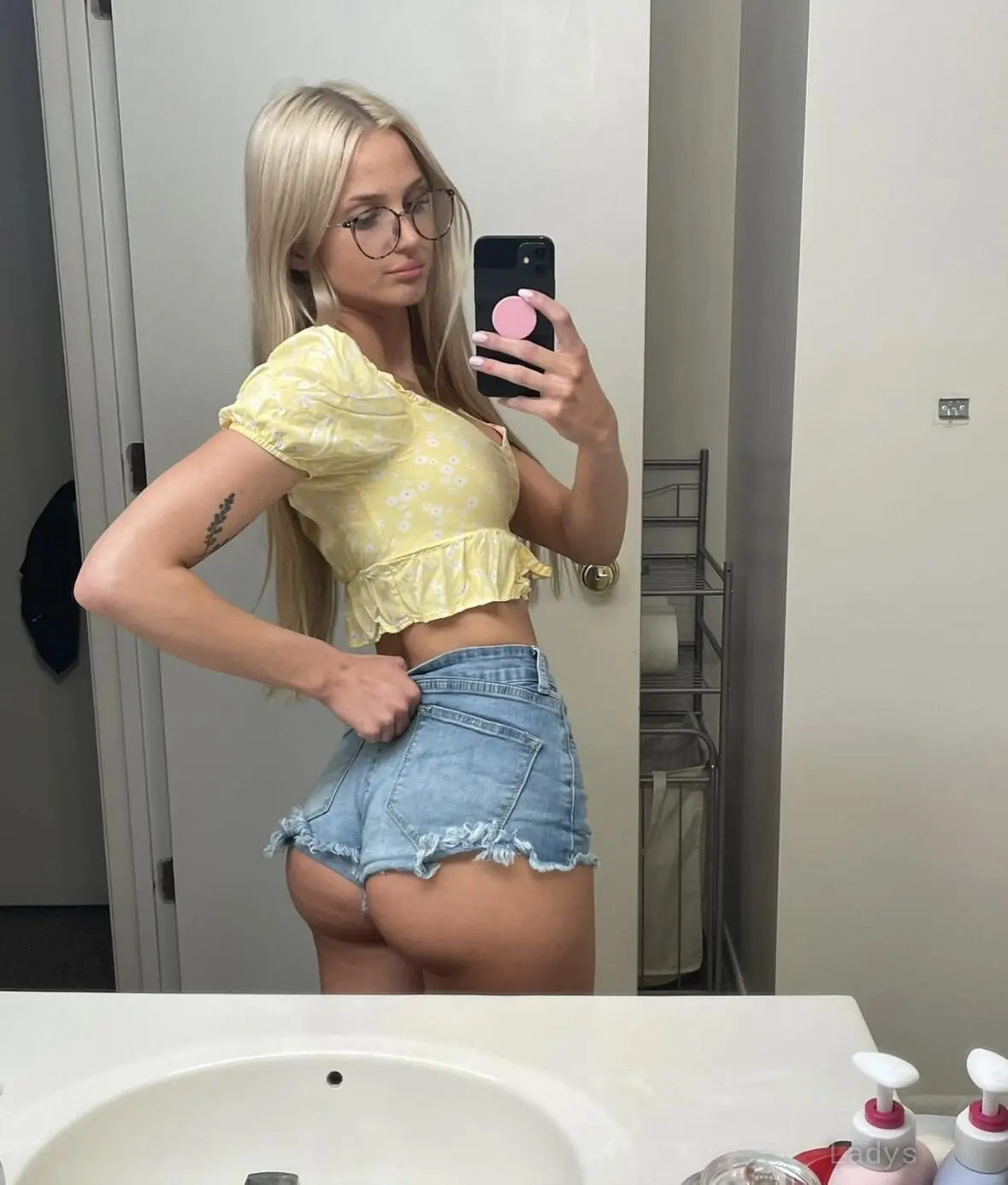 Gretchen massage, 30 years latina escorts girl, height 167 sm, Weight 56 kg, listcrawler Brooklyn