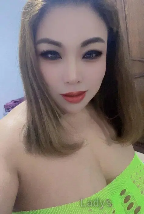 Mika, 25 years latina escorts girl, height 163 sm, Weight 61 kg, listcrawler Cairo