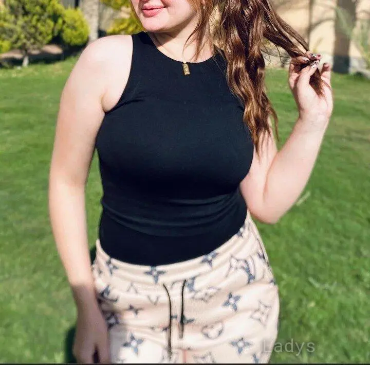 Naira, 23 years latina escorts girl, height 176 sm, Weight kg, listcrawler Cairo