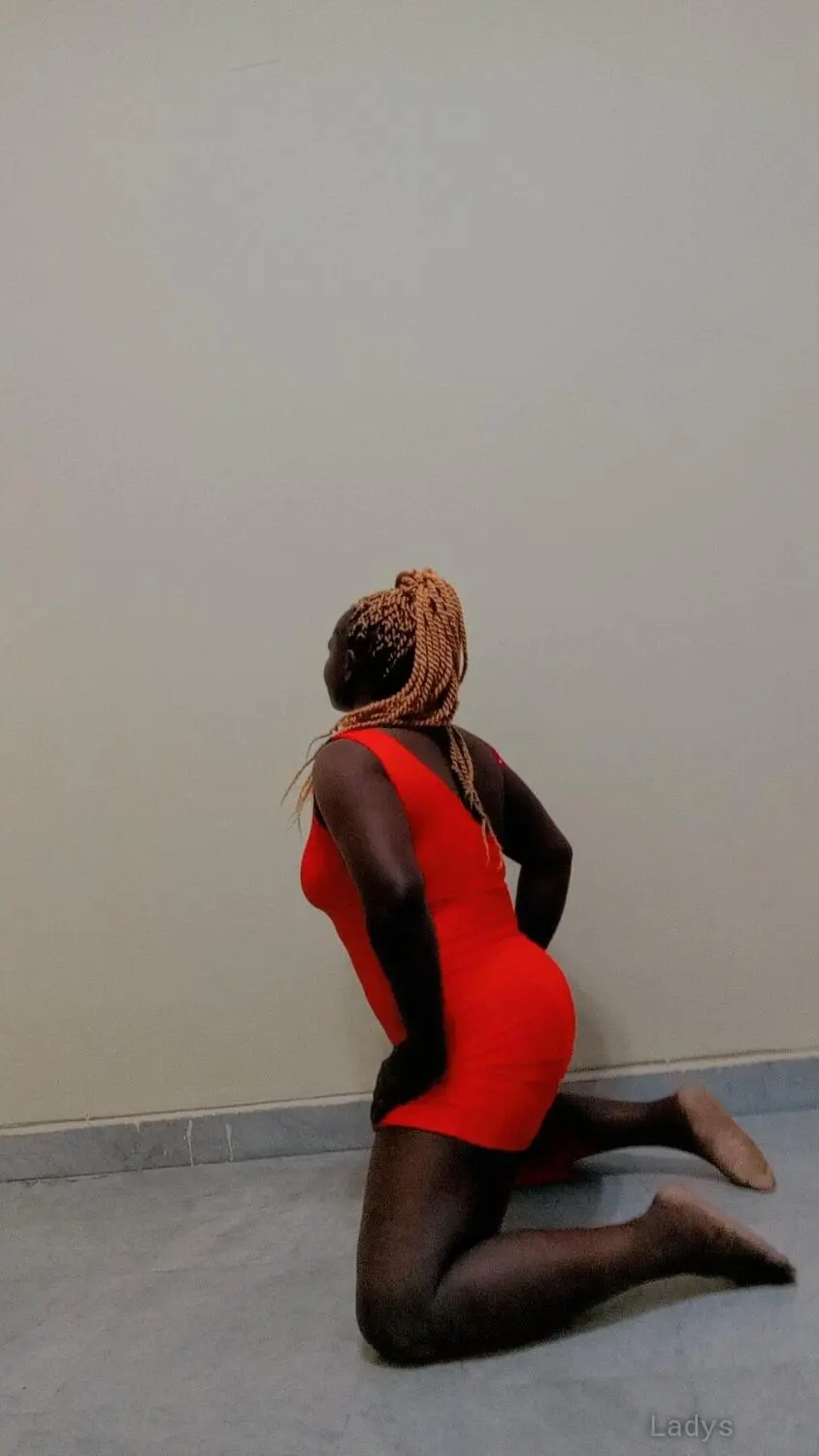 Rose, 30 years latina escorts girl, height 165 sm, Weight  kg, listcrawler Cairo
