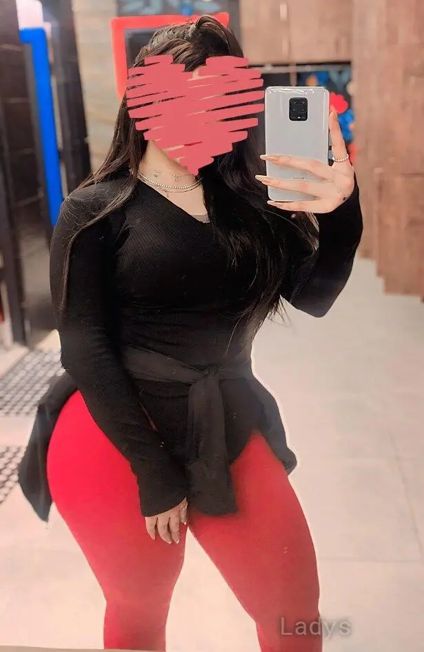 Yara, 23 years latina escorts girl, height 173 sm, Weight  kg, listcrawler Cairo