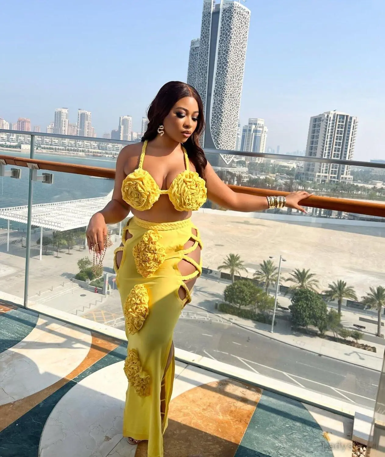 Blue, 24 years latina escorts girl, height 154 sm, Weight  kg, listcrawler Cape Town
