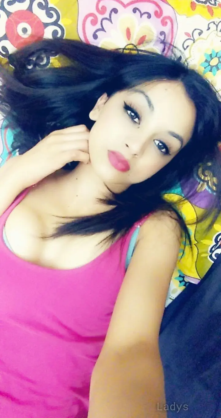 Halema Enchantress, 22 years latina escorts girl, height 120 sm, Weight  kg, listcrawler Cape Town
