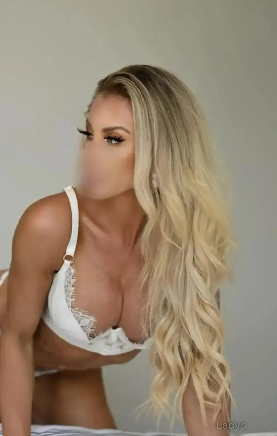 ADRIANNA ADAIN, 30 years latina escorts girl, height 171 sm, Weight 61 kg, listcrawler Charleston