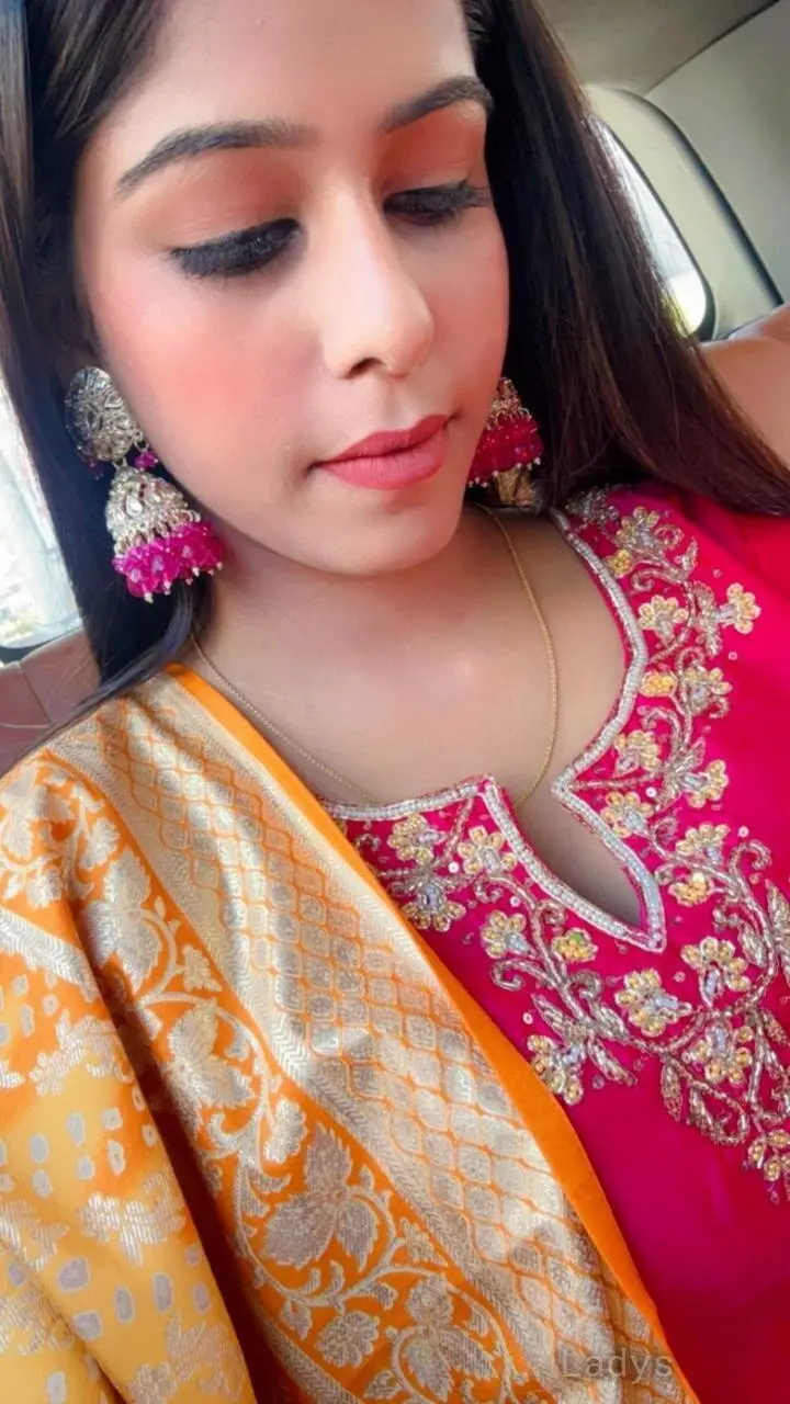 Komal, years latina escorts girl, height sm, Weight kg, listcrawler Chennai