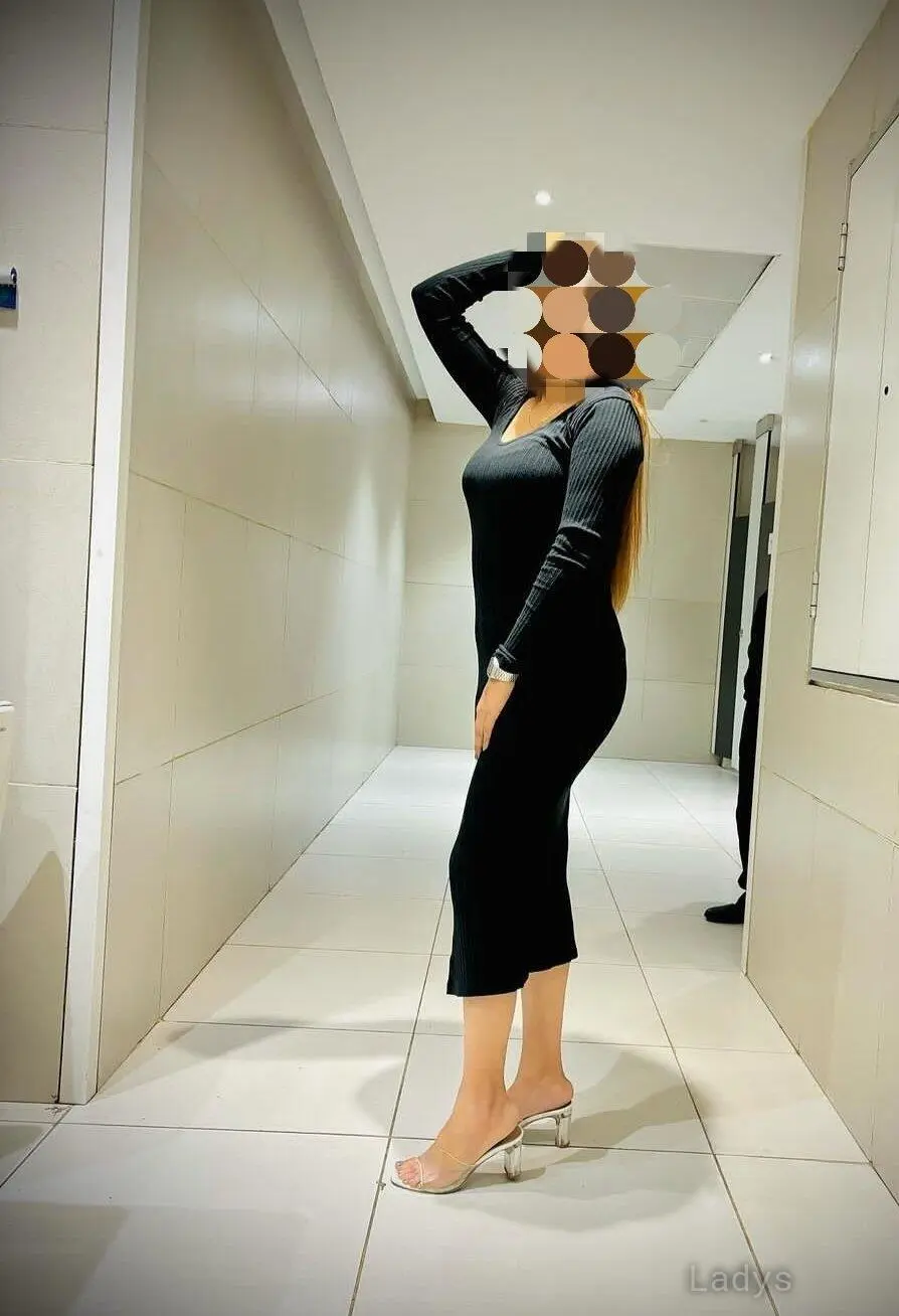 Neha, 24 years latina escorts girl, height 158 sm, Weight kg, listcrawler Chennai