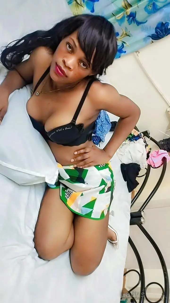 Pretty, 22 years latina escorts girl, height sm, Weight kg, listcrawler Chennai