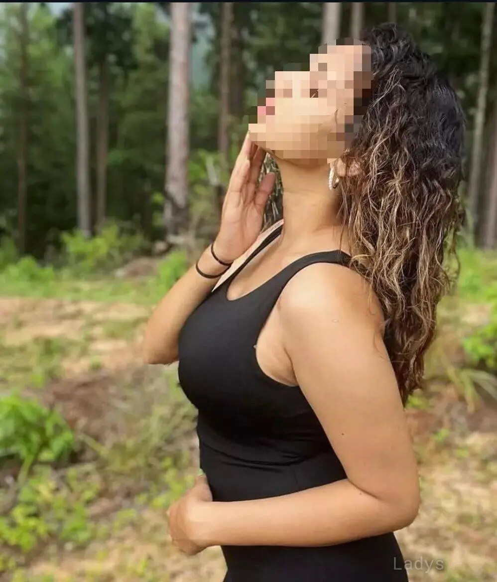 Aishu, 24 years latina escorts girl, height sm, Weight kg, listcrawler Colombo