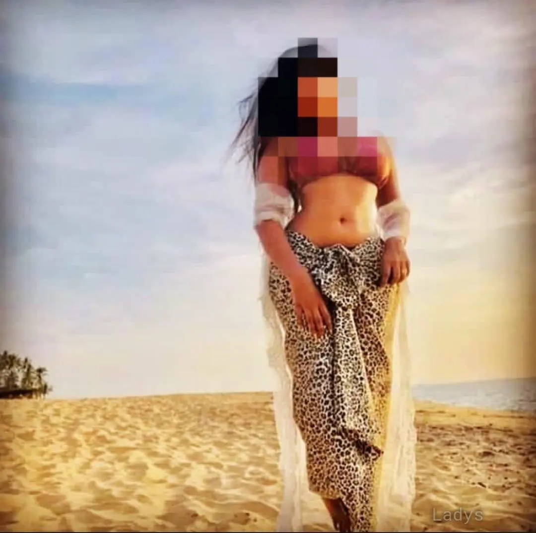 Darina, 25 years latina escorts girl, height 156 sm, Weight  kg, listcrawler Colombo