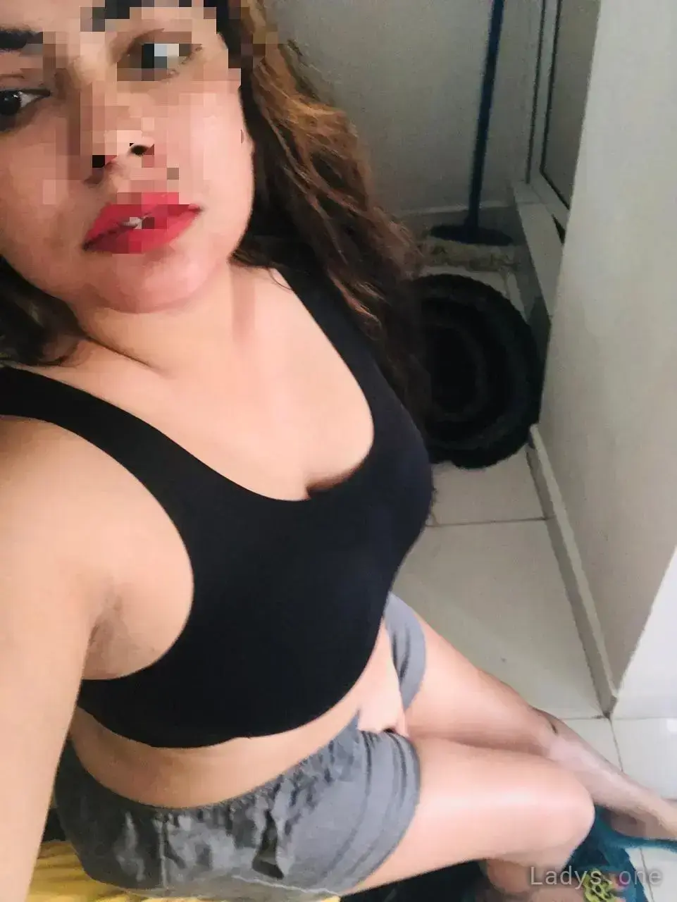 Iresha, 24 years latina escorts girl, height 164 sm, Weight kg, listcrawler Colombo