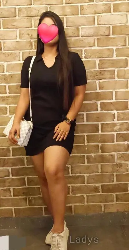 Riya, 26 years latina escorts girl, height  sm, Weight  kg, listcrawler Colombo