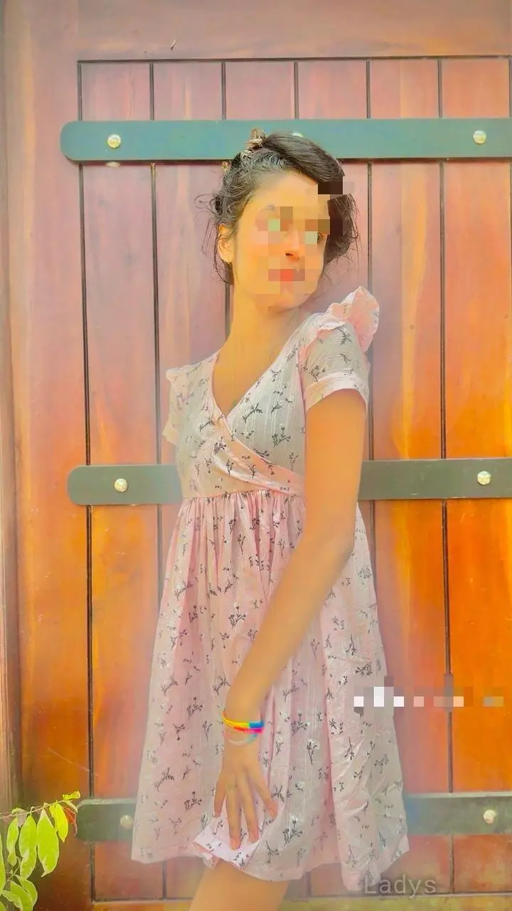 Senuri, 21 years latina escorts girl, height 153 sm, Weight kg, listcrawler Colombo